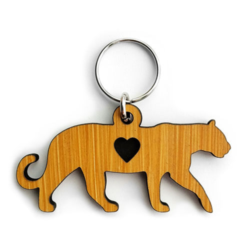 Leopard-shaped personalised keyring with heart detail – sleek, wooden custom keyring for wildlife enthusiasts