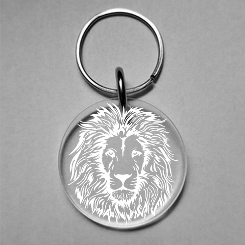 Acrylic wine glass charm featuring a detailed lion engraving – custom wildlife drink tag by Wildcrafts